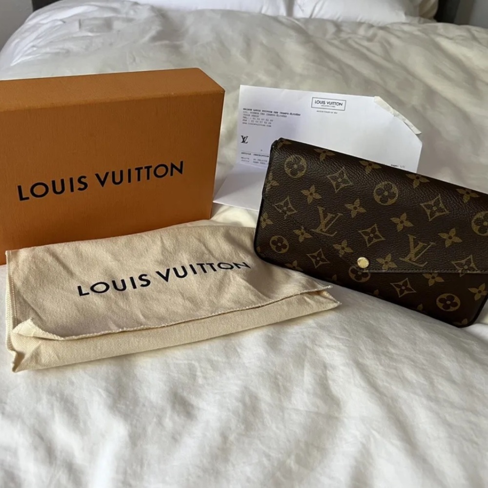 Louis Vuitton Felicie Pochette GM Monogram Fuscia.